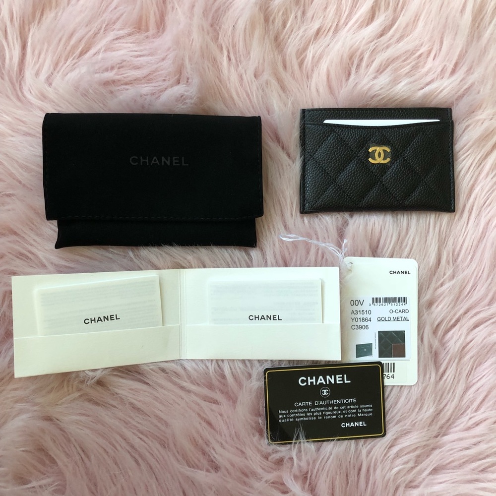 (SOLD)New Authentic Chanel Black Caviar Cardholder - Picture 2 of 7